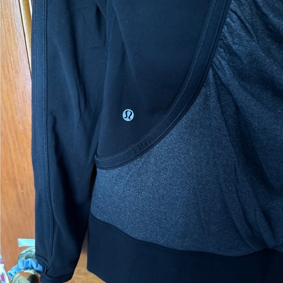 Lululemon Pure Balance Jacket - Picture 3 of 5